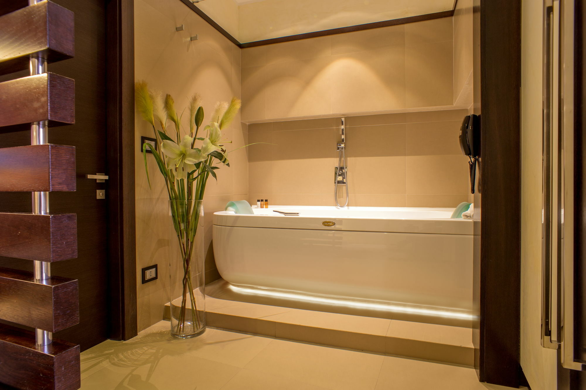 Les Fleurs Luxury House Gæstehus Rom